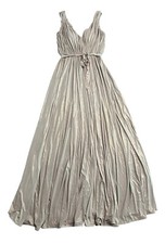 Vera Wang Bridesmaid Formal Gown Dress Size 4 V-Neck Sleeveless Princess Gold