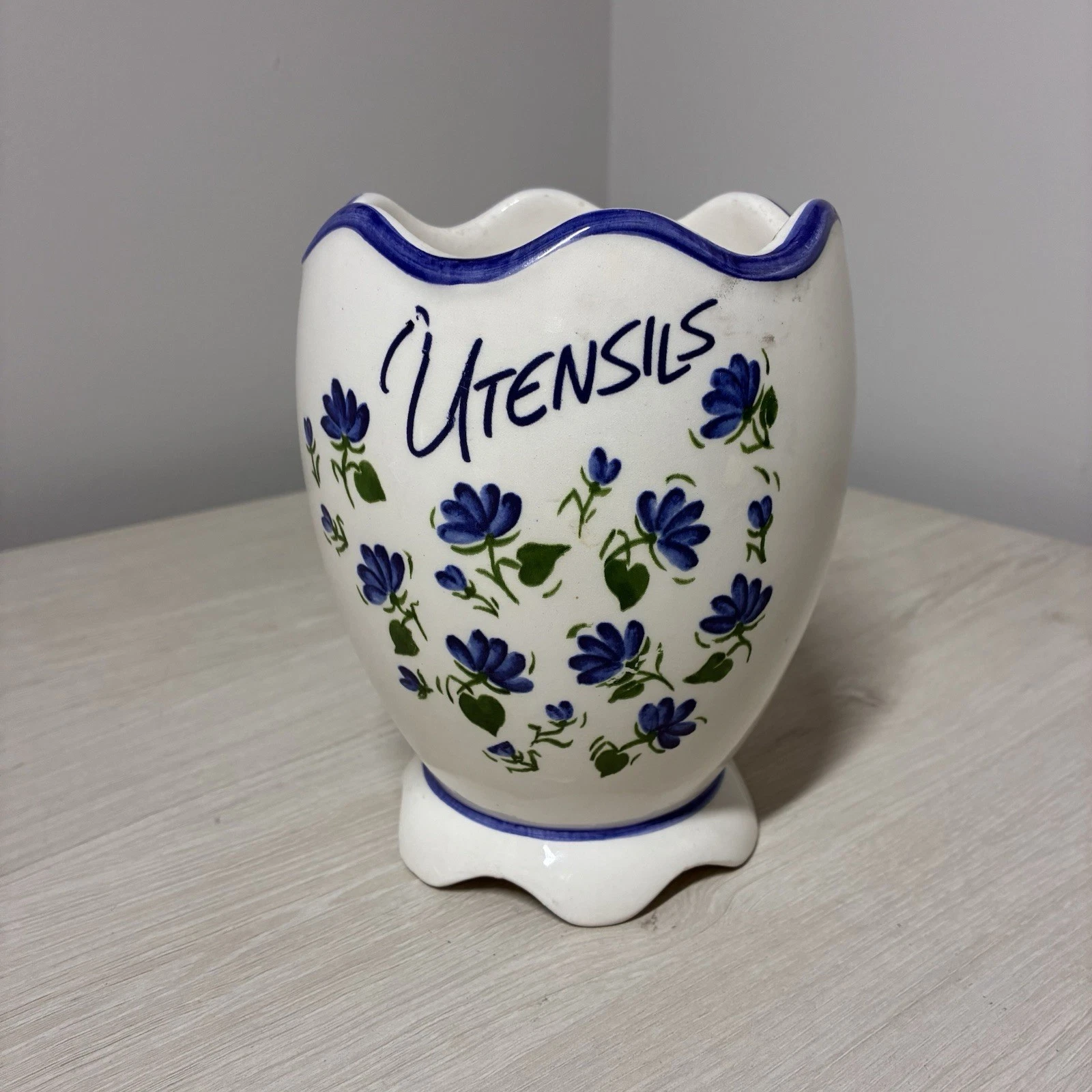 Lillian Vernon Italian Floral Utensil Holder Vintage Farmhouse Ceramic Kitchen