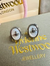 Boucles d’Oreilles Vivienne Westwood Ovales Nacre Blanche Orb Argent Neuf Rare