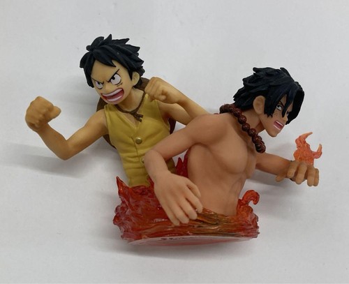 Lotto Figurine Diorama One Piece Logbox - Impel Down, Fire of War, senza scatole - Foto 14 di 24