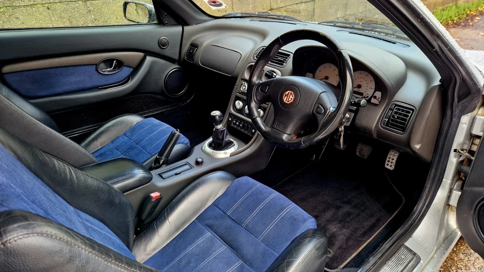 2003 MG TF 1.8 135 Cool Blue Convertible, low mileage, excellent condition! - Image 4 of 4