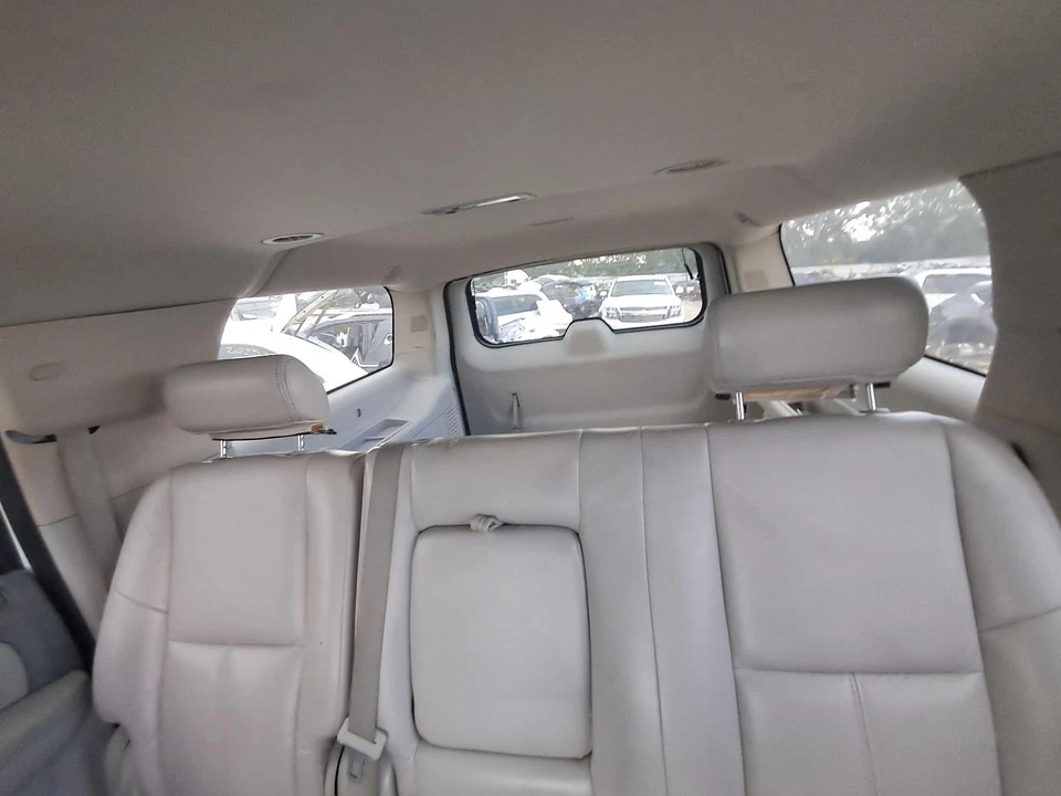 Used Seat Rear fits: 2007 Chevrolet Suburban 1500  Grade A Foto 2 de 4