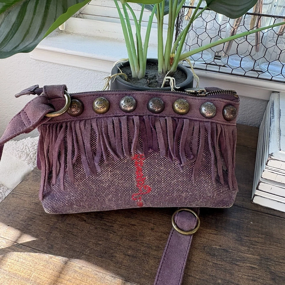 Bolso Bandolera Raro De Colección Ed Hardy Púrpura Flecos Gamuza Y2K Foto 3 de 4