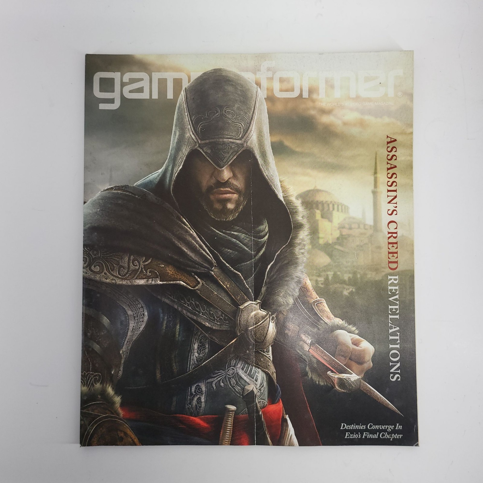 Game Informer Magazine June 2011 AC Revelations Ezio
