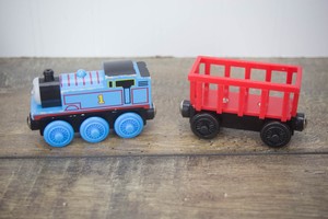 thomas and friends wooden railway circus train