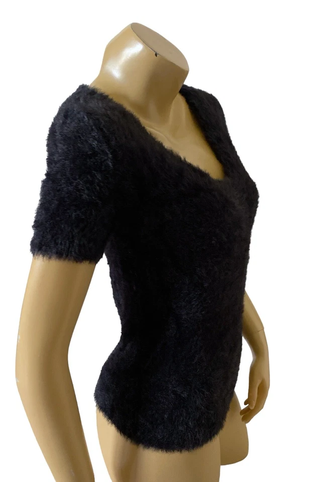 Camisa Suéter Cuello en V de felpa de piel sintética negra talla mediana (7-9) NO LIMITS para mujer Foto 3 de 4