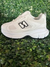 ON TREND LUX SPORT DAD TRAINER IN TOTAL WHITE WITH BLACK ACCENTS