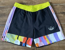 Adidas Originals LOVE UNITES WOVEN SHORTS GENDER NEUTRAL Sz L LARGE NWT