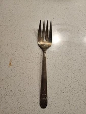 Simeon L & George H Rogers Co Arcadia Margate Oneida silver plate Serving Fork