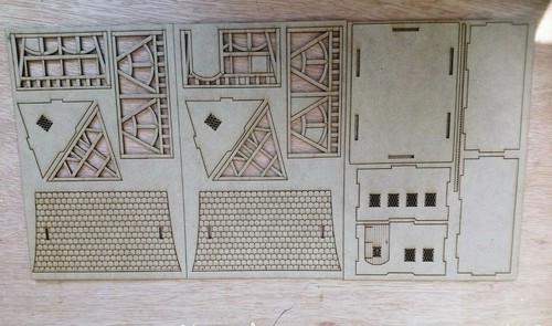 28mm Fantasy Tudor Style Small cottage House T1A 2mm MDF Laser Cut Kit - Picture 2 of 7