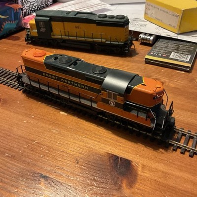 Proto 2000 HO Scale Great Northern GN GP9 Diesel Engine 23608 DCC ready