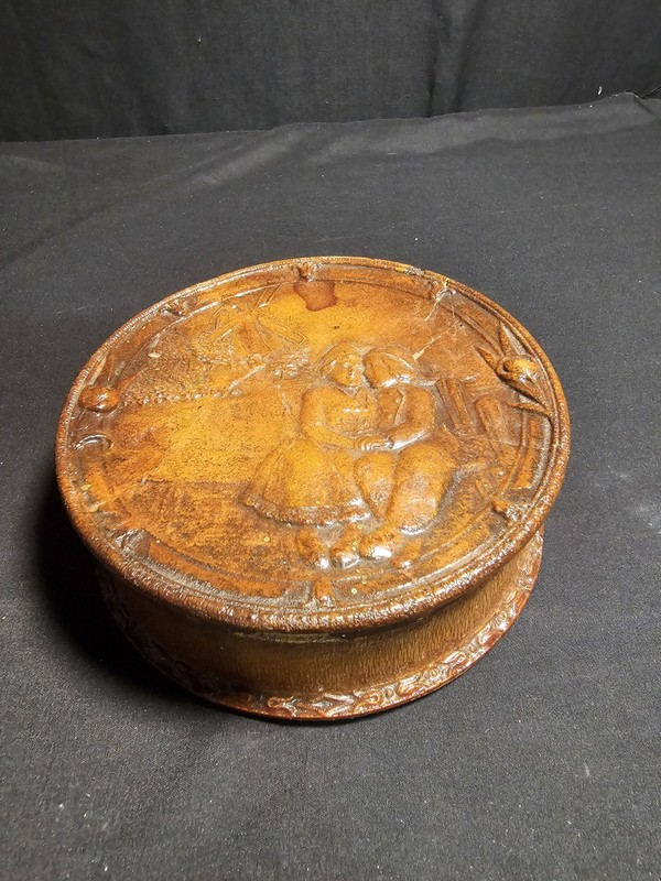 Vinatge 19th Century Snuff Box Made In Holland Pressed Wood Rare Find