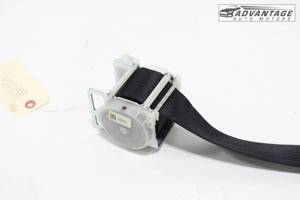 2015-2018 DODGE CHARGER REAR 2ND SECOND ROW RIGHT SIDE SEATBELT SEAT BELT OEM - Image 2 of 4