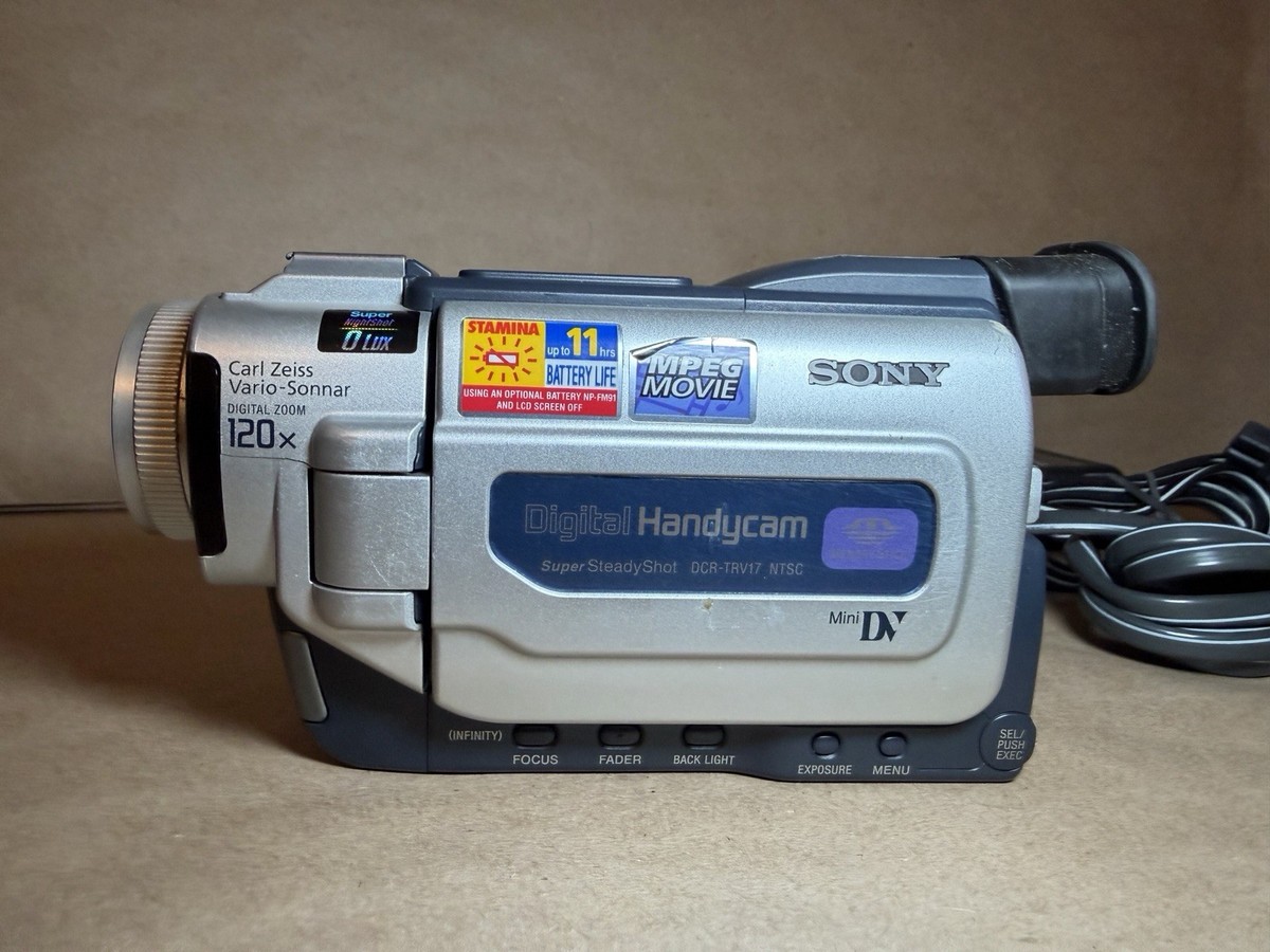 美品 SONY ハンディーカム／DCR-TRV17 Sony DCR-TRV17 Digital Handycam Mini DV Camcorder Working