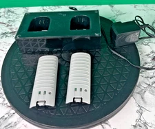 Mad Catz/Pelican Wii Dual Charge Station Dock w/ 2 Rechargeable Battery Packs &