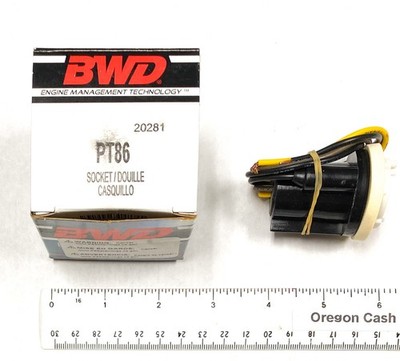 BWD PT86 Parking Lamp Socket / Tail Lamp Socket For Various Vehicles