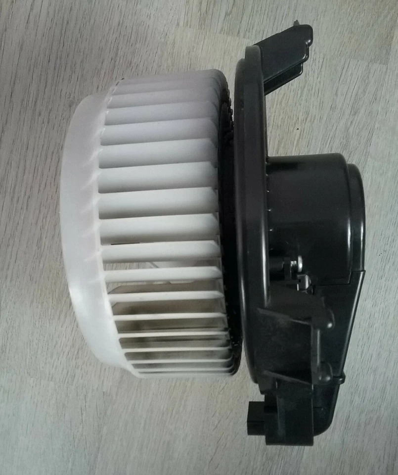 2011 Lexus GX460 blower motor fan, 87103-60400 - Image 4 of 4