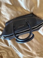 Givenchy Antigona Medium Leather Tote Bag in Black