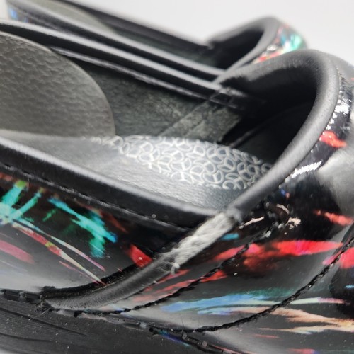 Zapato Dansko XP20 Mujer 8 Talla 38 Colorido Graffiti Charol - Imagen 4 de 12