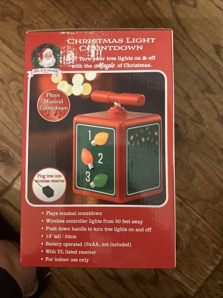 Mr Christmas Christmas Light Countdown turn Tree Lights On/Off W/ Music
