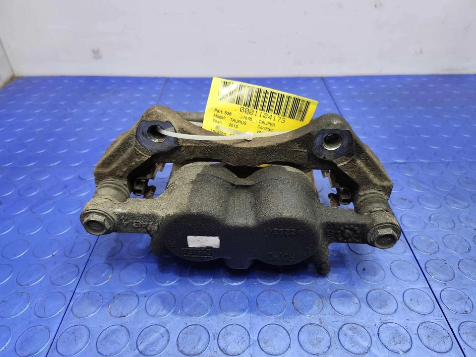 Pinza delantera derecha lado pasajero Ford se adapta a Flex Explorer Taurus MKS MKT OEM Foto 3 de 4