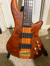 Schecter Diamond Series 5-String Electric Bas...