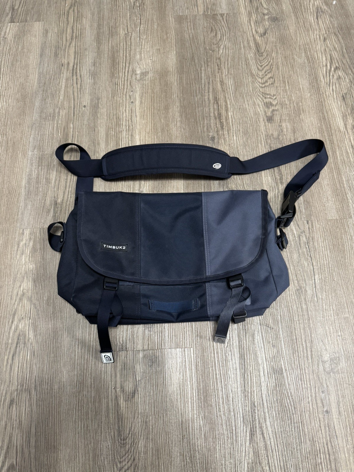 Timbuk2 Classic Messenger Bag Small Blue Cordura Laptop Commuter Travel Work