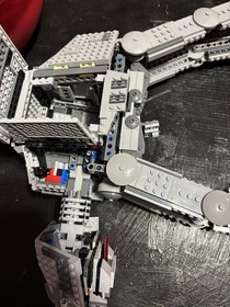 LEGO Star Wars: AT-AT (75054) W/Minifigs