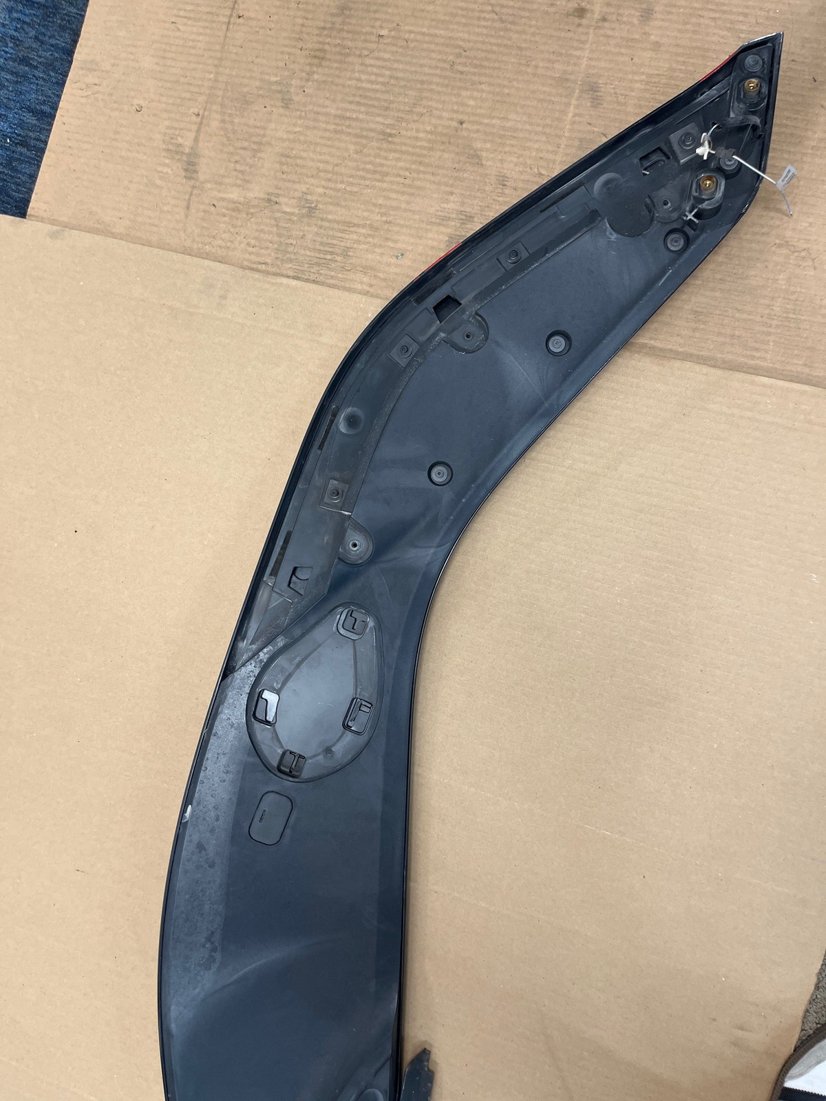 2014-2020 BMW I8 OEM REAR LEFT UPPER ROOF QUARTER TRIM PANEL SOPHISTO GRAY C22