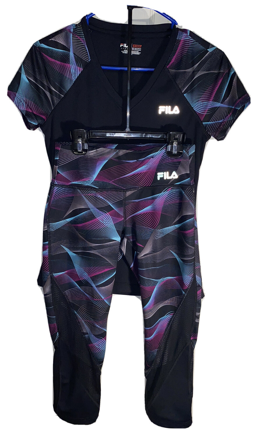T shirt e leggings Fila donna sport live in motion Capri taglia XS