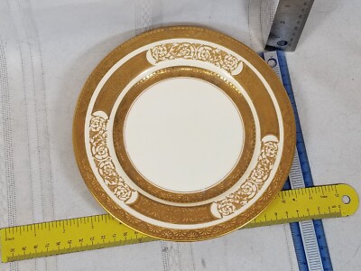 Crown Sutherland China Lunch / Salad Plates 2993 Gold