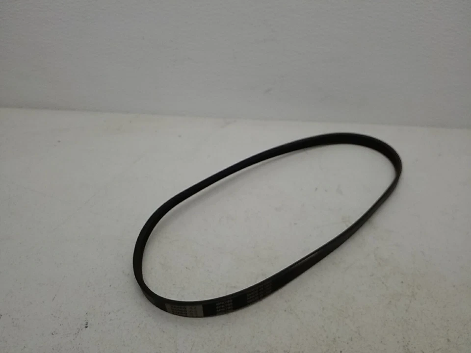 Correia de distribuição 4PK785 Bando R-A automotiva 4 nervuras feita nos EUA 4PK785 correia serpentina - Imagem 2 de 3