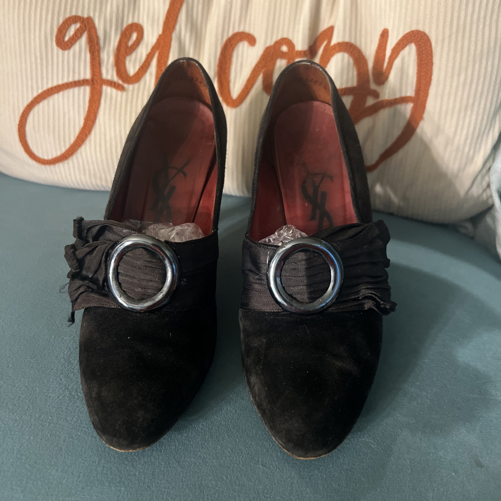 Tacchi a pompa vintage Yves Saint Laurent neri scamosciati raso fiocco misura 6 1 2