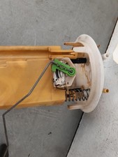 Filtre à carburant Peugeot 108