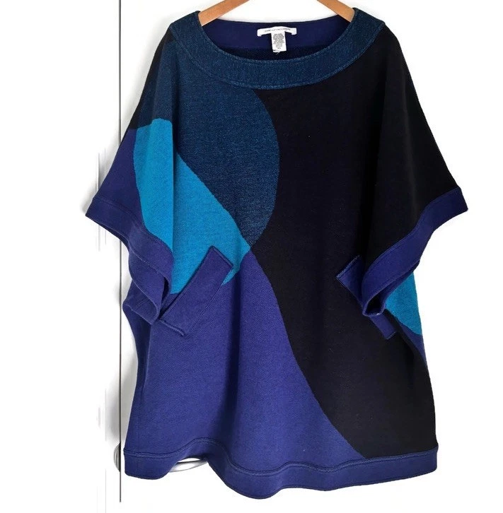 Vintage Diane von Furstenberg Wool Poncho Size M/L Blue