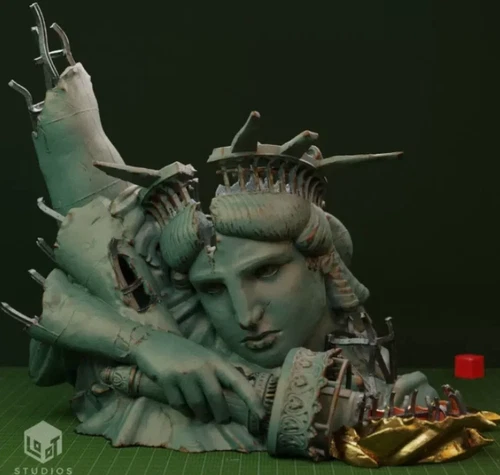 Resin Collapsed Giant Statue Head of Liberty Unpainted Unassembled 2 scales