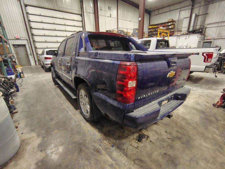 Caja cerebro motor Chevrolet Avalanche 1500 10-13 E822172 Foto 3 de 4