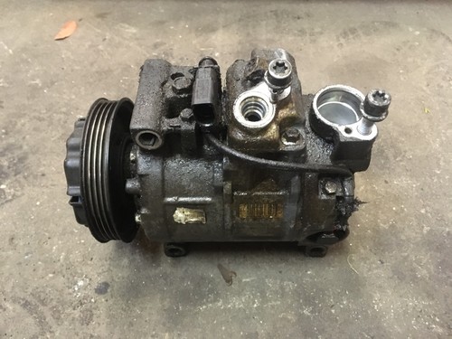 Audi A6 Avant 2,5 TDI V6 4B Kombi : Klimakompressor