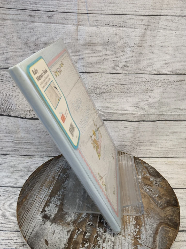 NUEVO libro vintage años 70 "Hitos del bebé, nacimiento a siete años" libro para bebé Foto 2 de 4