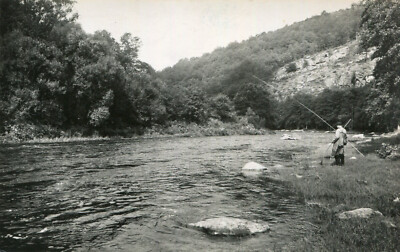 MONTHERME Rapids de Phade with a Fisherman Plus a Card FREE