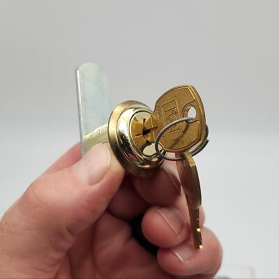 CompX C8054 Cam Lock 15/16''L x 3/4''D Cylinder Bright Brass 5 Disc Keyed Diff