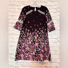 Floral woman's Dress in Black and Pink
