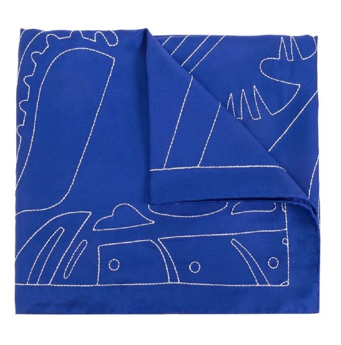 スカーフ BURBERRY EQUESTRIAN KNIGHT DESIGN PRINT SILK FOULARD BURBERRY Equestrian Knight Design Graphic-Print Silk Scarf