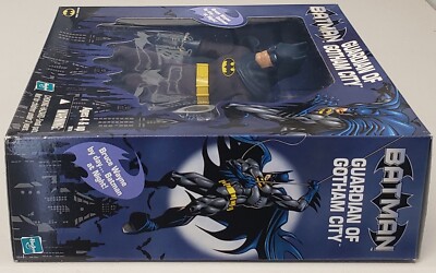 BATMAN GUARDIAN OF GOTHAM CITY 8 INCH ACTION FIGURE WITH