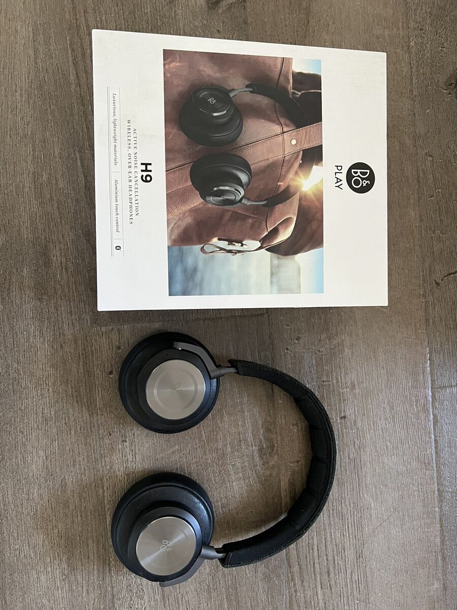Bang & Olufsen Beoplay H9 Over the Ear Wireless Headphones Bang & Olufsen Beoplay H9 Over the Ear Wireless Headphones