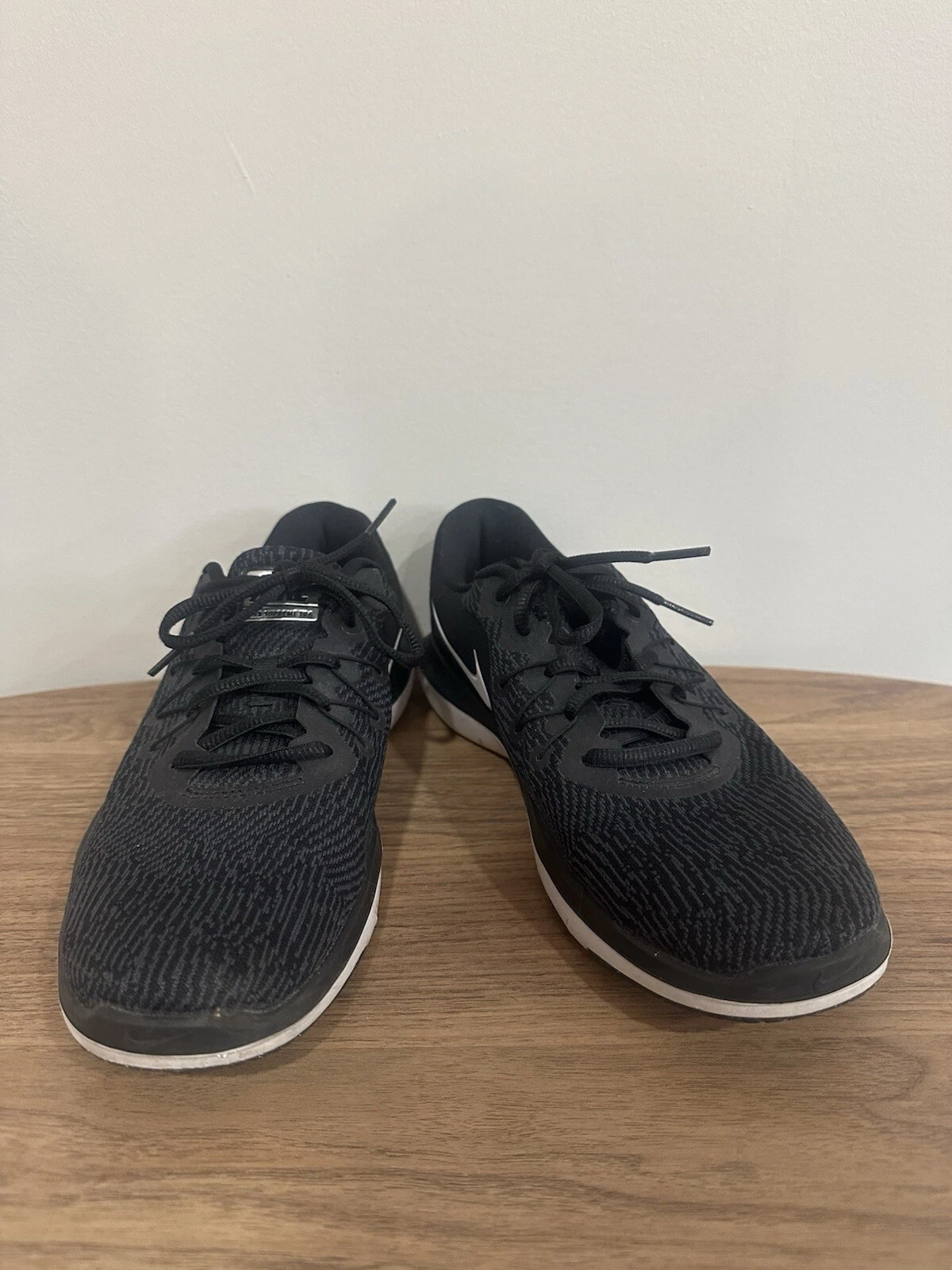 Taille 9,5   Nike Flex Supreme TR 6 Noir Anthracite W