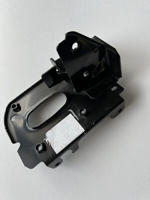 14-18 Mazda 6 Front Right Bumper Bracket OEM KD535418XA for sale