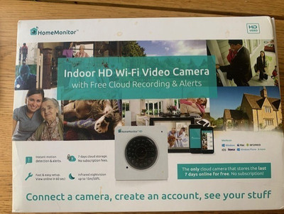 Y-Cam Home Monitor Indoor HD WLAN Videokamera Neu im Karton