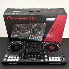 Pioneer DJ DDJ-1000SRT Black 4-channel DJ Controller serato DDJ1000SRT Box