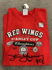 Steve Yzerman Signed Stanley Cup Red Wings Champions Shirt